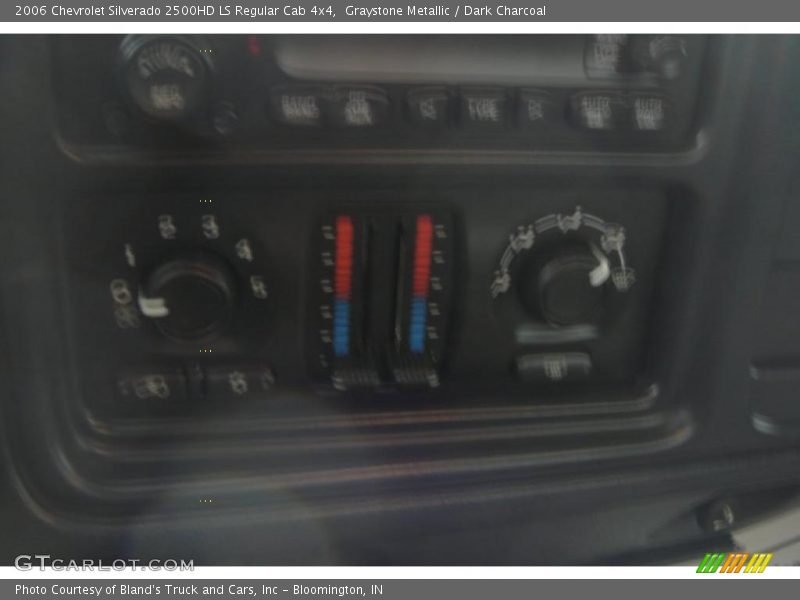 Graystone Metallic / Dark Charcoal 2006 Chevrolet Silverado 2500HD LS Regular Cab 4x4
