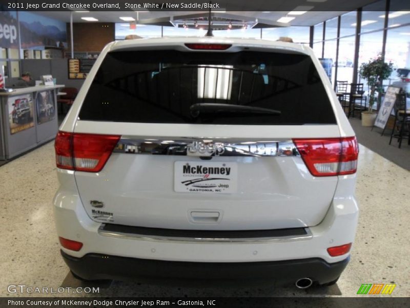 Stone White / New Saddle/Black 2011 Jeep Grand Cherokee Overland