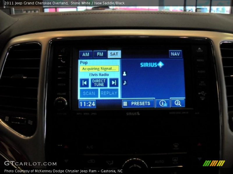 Stone White / New Saddle/Black 2011 Jeep Grand Cherokee Overland
