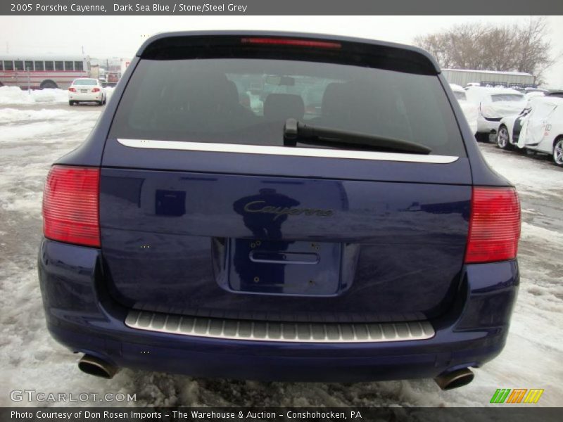 Dark Sea Blue / Stone/Steel Grey 2005 Porsche Cayenne