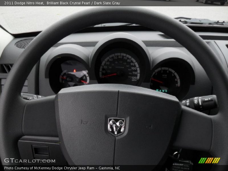 Brilliant Black Crystal Pearl / Dark Slate Gray 2011 Dodge Nitro Heat