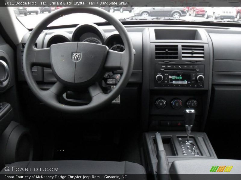 Brilliant Black Crystal Pearl / Dark Slate Gray 2011 Dodge Nitro Heat