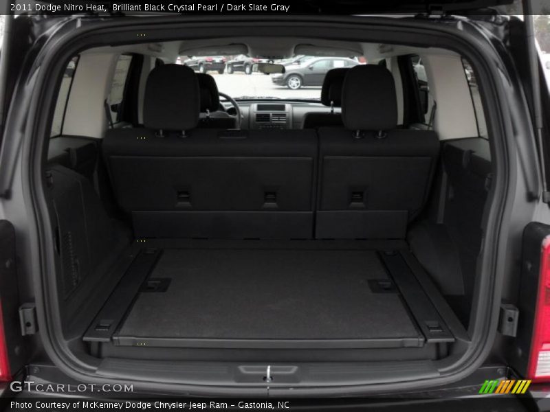 Brilliant Black Crystal Pearl / Dark Slate Gray 2011 Dodge Nitro Heat