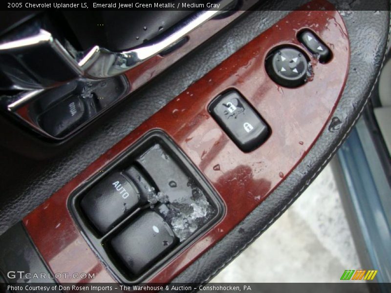 Emerald Jewel Green Metallic / Medium Gray 2005 Chevrolet Uplander LS
