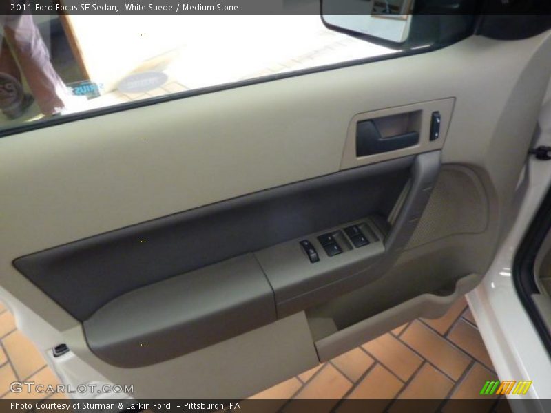 White Suede / Medium Stone 2011 Ford Focus SE Sedan