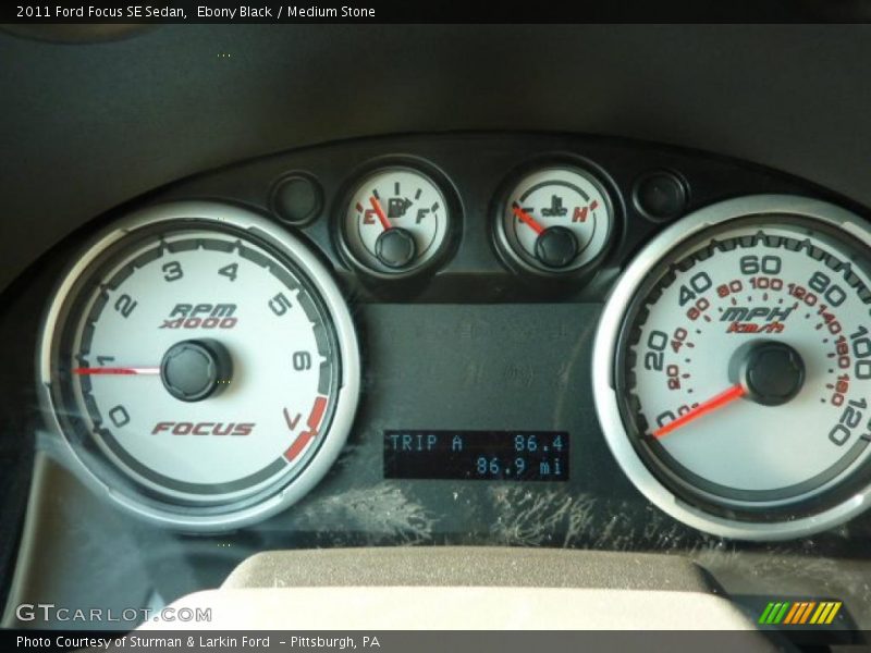 Ebony Black / Medium Stone 2011 Ford Focus SE Sedan