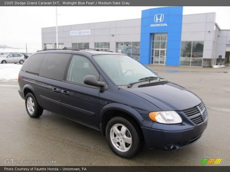 Midnight Blue Pearl / Medium Slate Gray 2005 Dodge Grand Caravan SXT