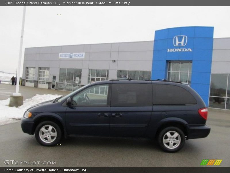 Midnight Blue Pearl / Medium Slate Gray 2005 Dodge Grand Caravan SXT