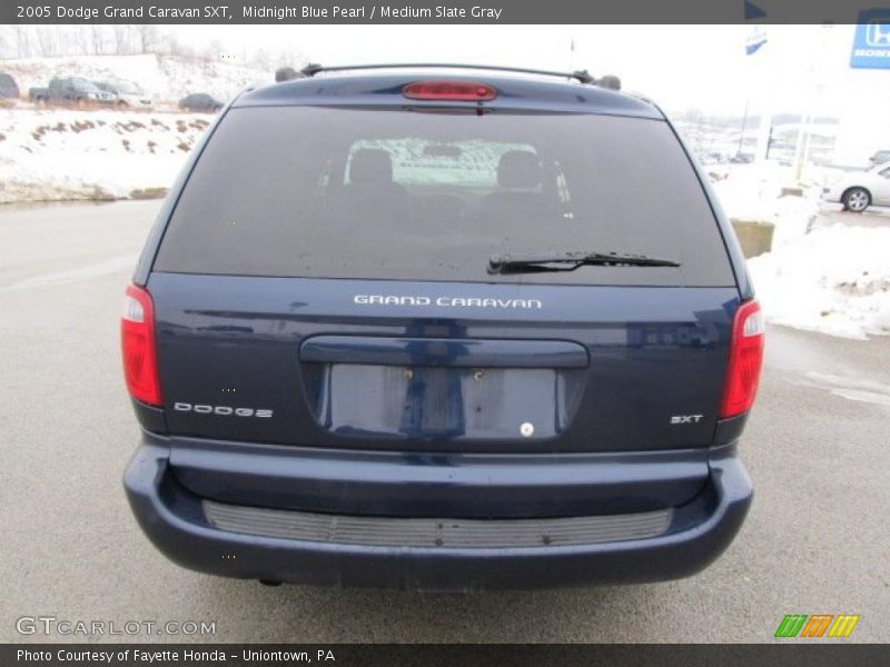 Midnight Blue Pearl / Medium Slate Gray 2005 Dodge Grand Caravan SXT