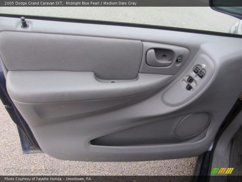 Midnight Blue Pearl / Medium Slate Gray 2005 Dodge Grand Caravan SXT