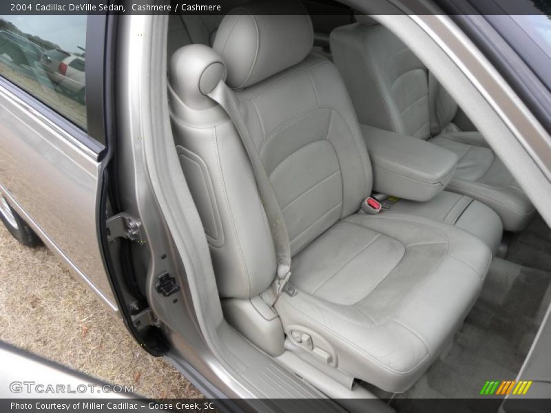 Cashmere / Cashmere 2004 Cadillac DeVille Sedan