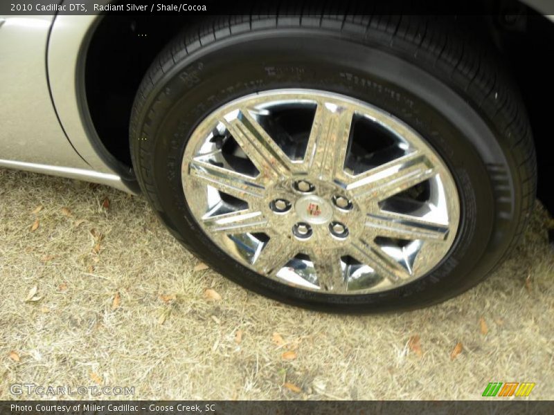 Radiant Silver / Shale/Cocoa 2010 Cadillac DTS