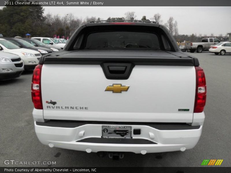 Summit White / Ebony 2011 Chevrolet Avalanche LTZ 4x4