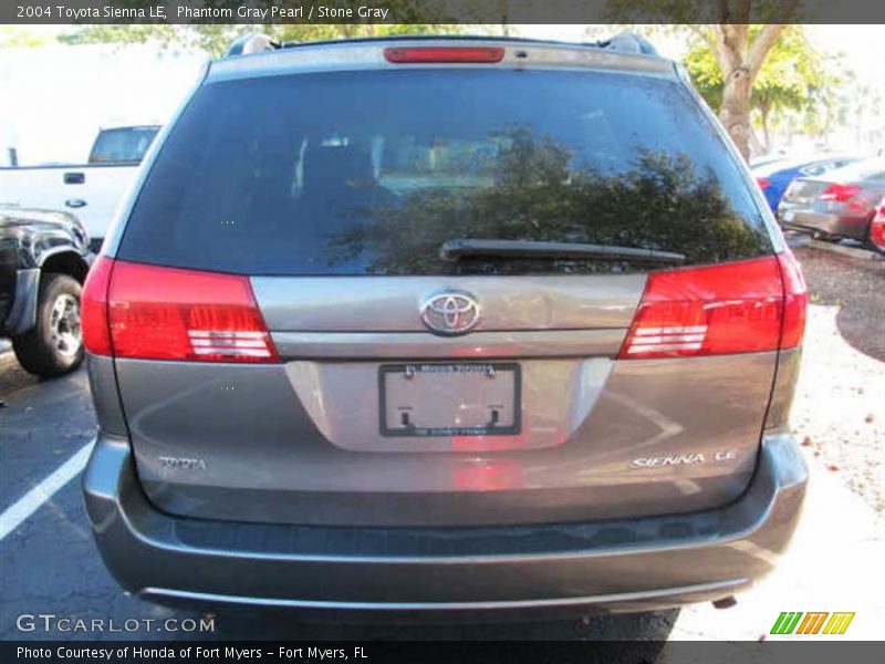 Phantom Gray Pearl / Stone Gray 2004 Toyota Sienna LE