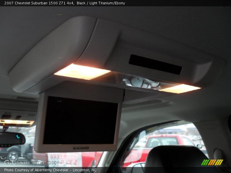 Black / Light Titanium/Ebony 2007 Chevrolet Suburban 1500 Z71 4x4