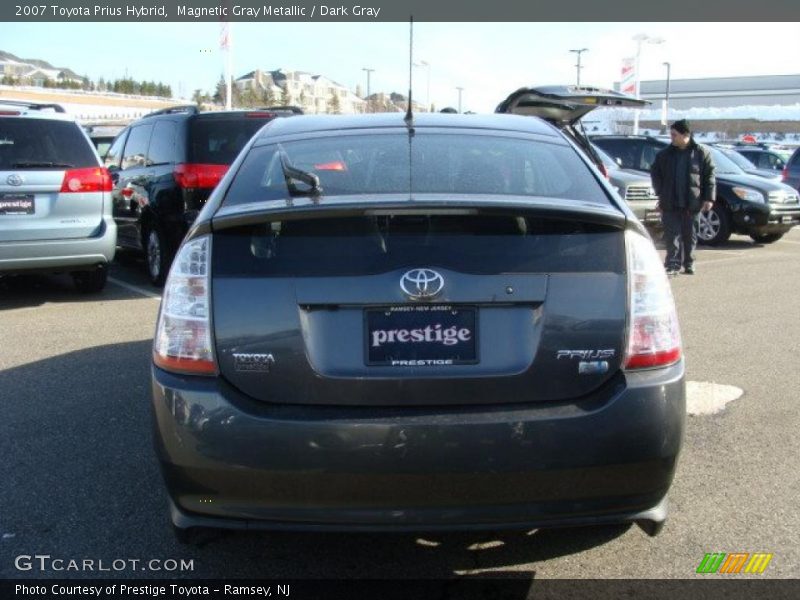 Magnetic Gray Metallic / Dark Gray 2007 Toyota Prius Hybrid