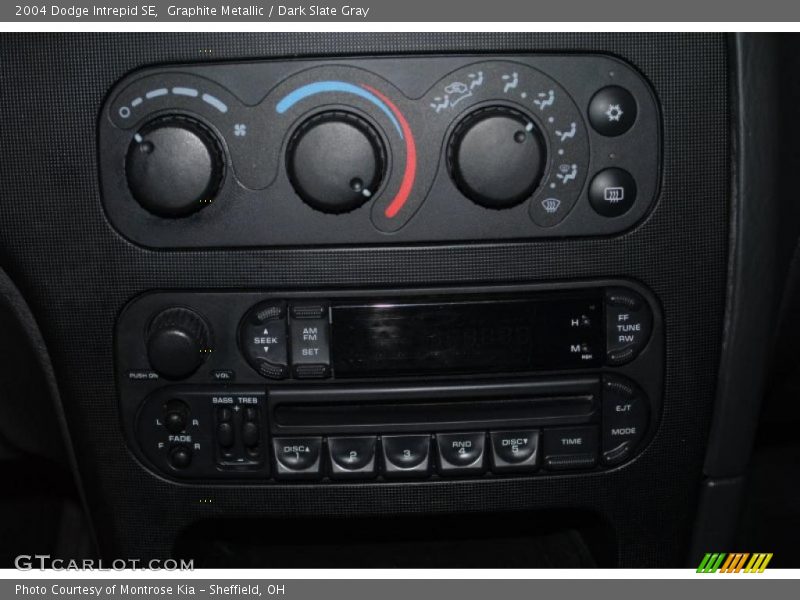 Graphite Metallic / Dark Slate Gray 2004 Dodge Intrepid SE