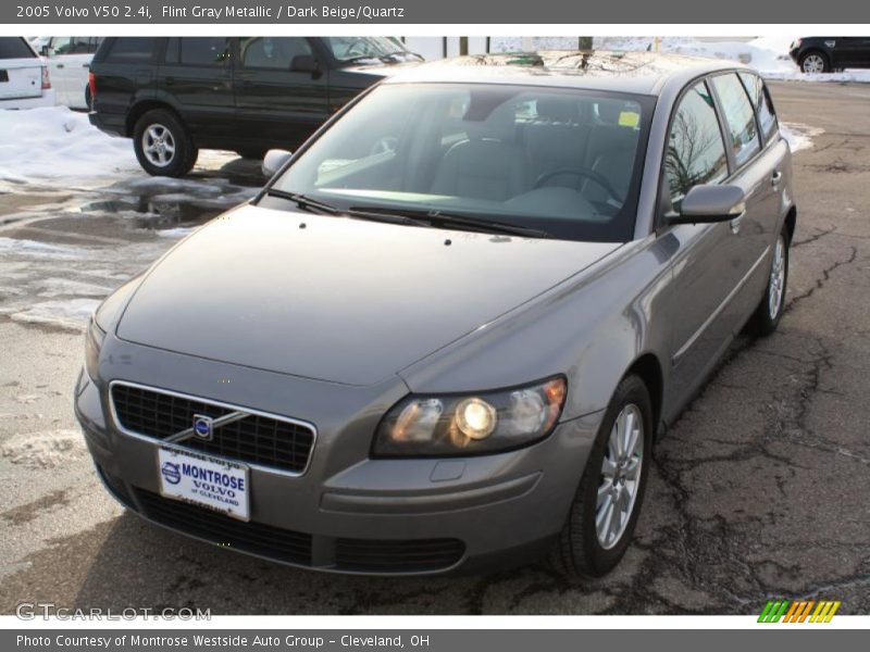 Flint Gray Metallic / Dark Beige/Quartz 2005 Volvo V50 2.4i