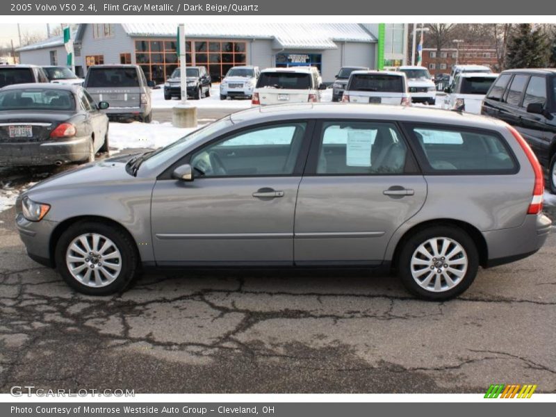 Flint Gray Metallic / Dark Beige/Quartz 2005 Volvo V50 2.4i