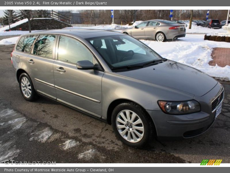 Flint Gray Metallic / Dark Beige/Quartz 2005 Volvo V50 2.4i