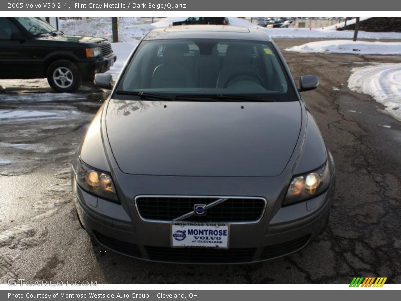 Flint Gray Metallic / Dark Beige/Quartz 2005 Volvo V50 2.4i