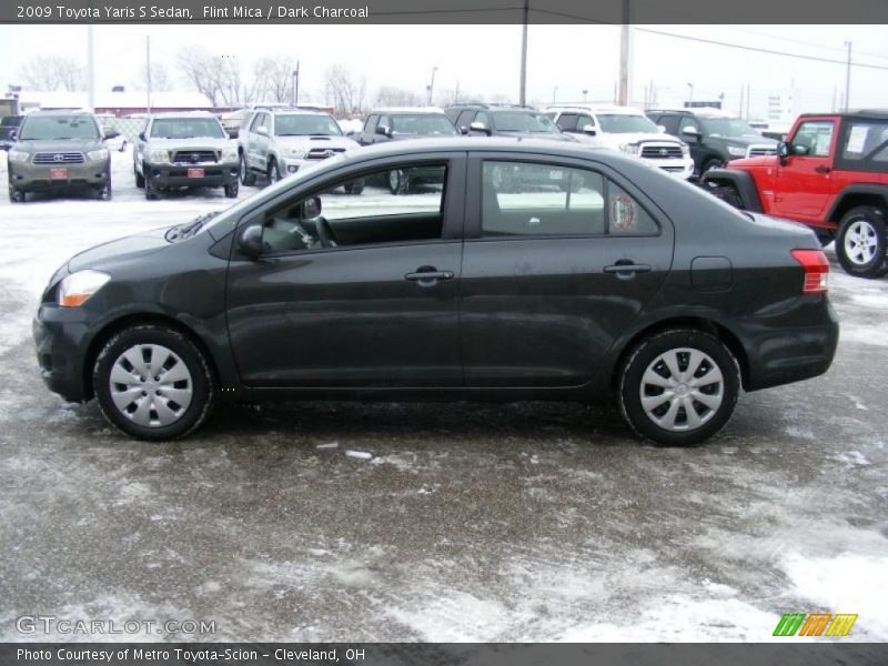 Flint Mica / Dark Charcoal 2009 Toyota Yaris S Sedan