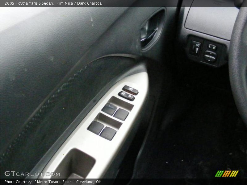 Flint Mica / Dark Charcoal 2009 Toyota Yaris S Sedan