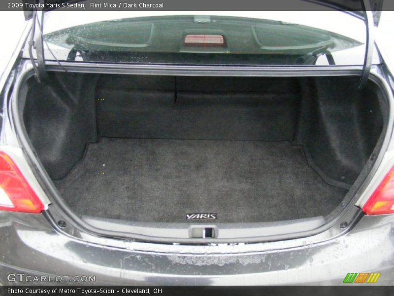 Flint Mica / Dark Charcoal 2009 Toyota Yaris S Sedan