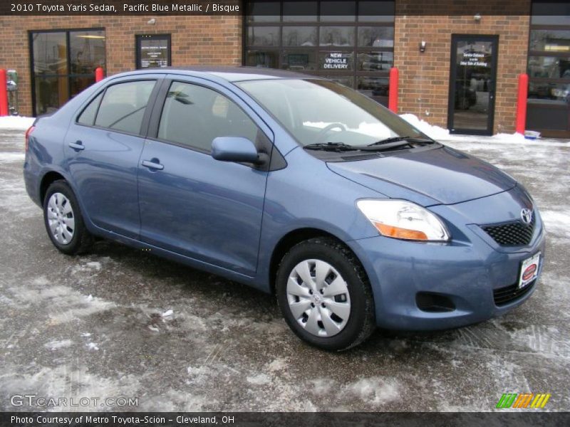 Pacific Blue Metallic / Bisque 2010 Toyota Yaris Sedan