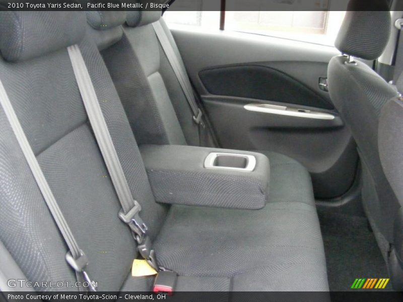 Pacific Blue Metallic / Bisque 2010 Toyota Yaris Sedan