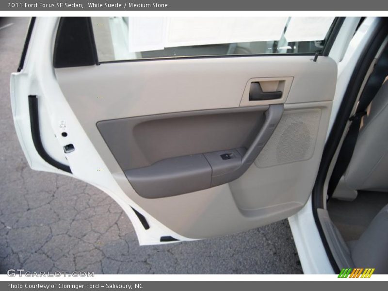 White Suede / Medium Stone 2011 Ford Focus SE Sedan