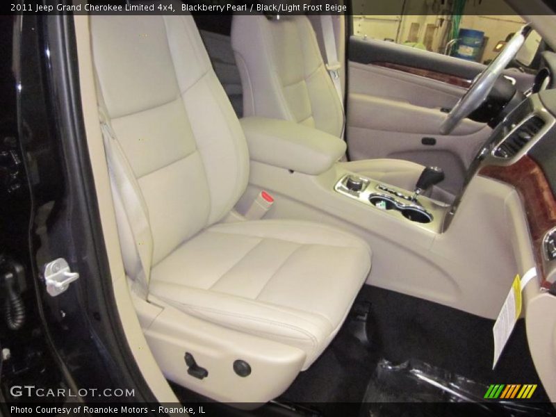 Blackberry Pearl / Black/Light Frost Beige 2011 Jeep Grand Cherokee Limited 4x4
