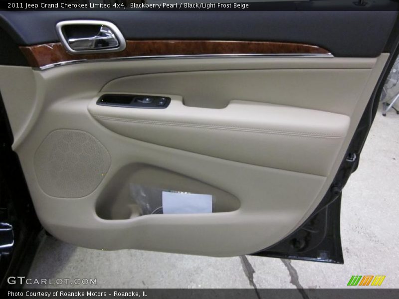 Blackberry Pearl / Black/Light Frost Beige 2011 Jeep Grand Cherokee Limited 4x4