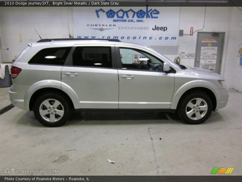 Bright Silver Metallic / Dark Slate Gray 2010 Dodge Journey SXT