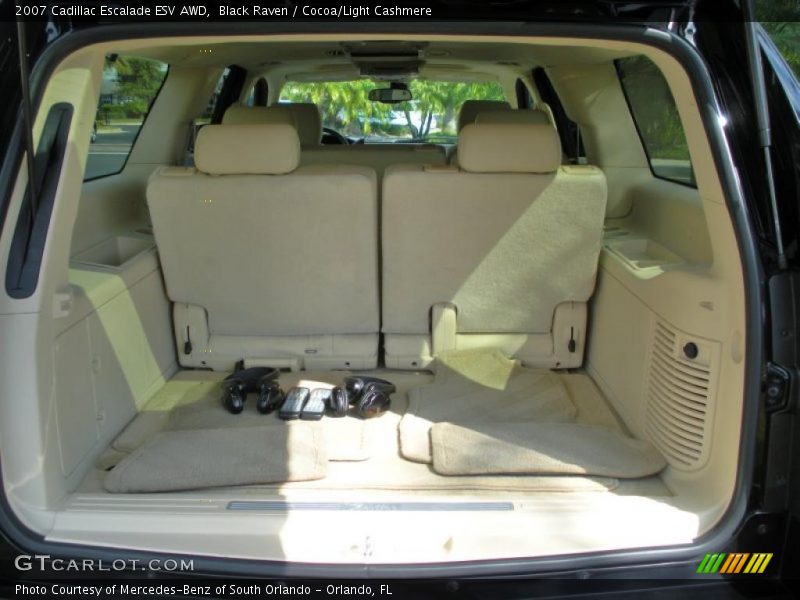 Black Raven / Cocoa/Light Cashmere 2007 Cadillac Escalade ESV AWD