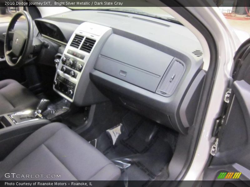 Bright Silver Metallic / Dark Slate Gray 2010 Dodge Journey SXT