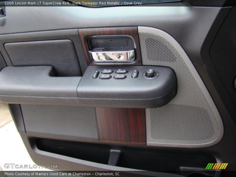 Door Panel of 2006 Mark LT SuperCrew 4x4