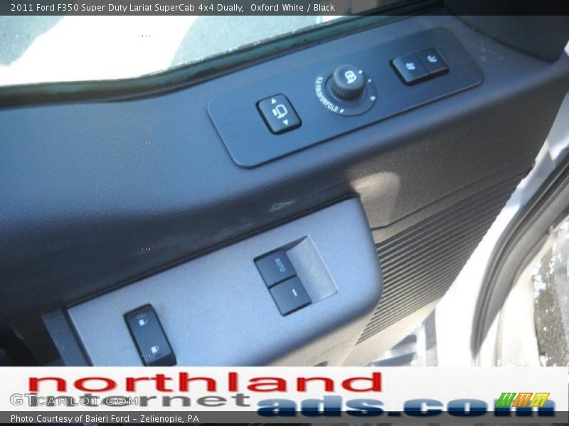 Oxford White / Black 2011 Ford F350 Super Duty Lariat SuperCab 4x4 Dually