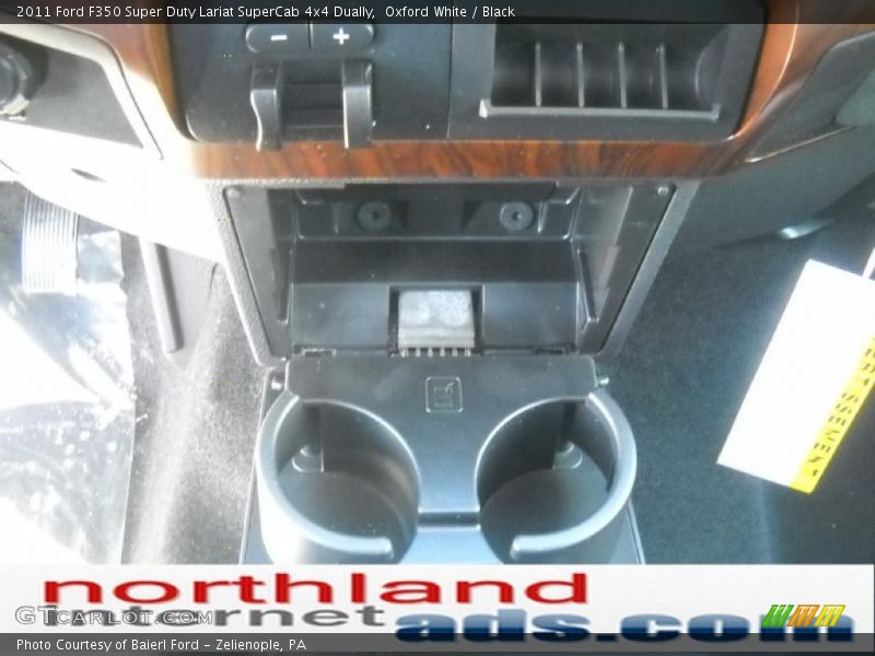 Oxford White / Black 2011 Ford F350 Super Duty Lariat SuperCab 4x4 Dually