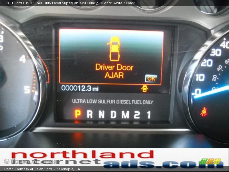Oxford White / Black 2011 Ford F350 Super Duty Lariat SuperCab 4x4 Dually