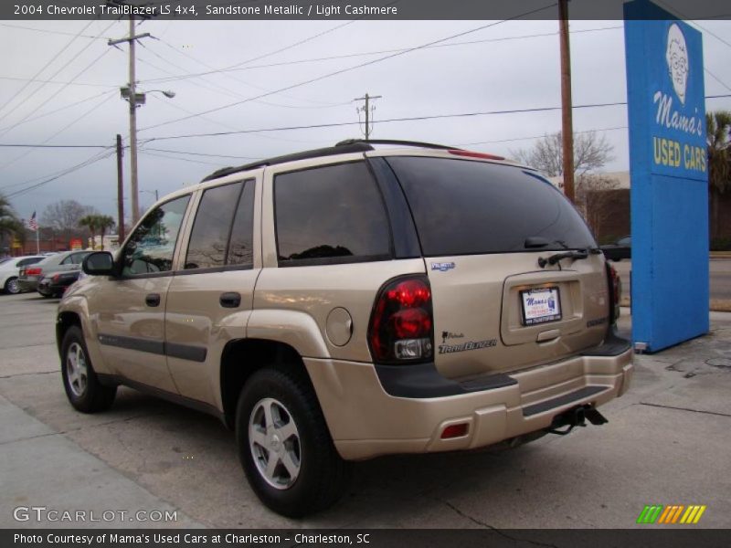 Sandstone Metallic / Light Cashmere 2004 Chevrolet TrailBlazer LS 4x4