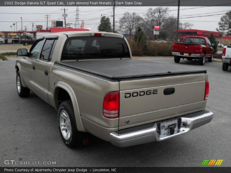 Light Almond Pearl Metallic / Dark Slate Gray 2002 Dodge Dakota SLT Quad Cab