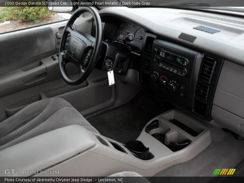 Light Almond Pearl Metallic / Dark Slate Gray 2002 Dodge Dakota SLT Quad Cab