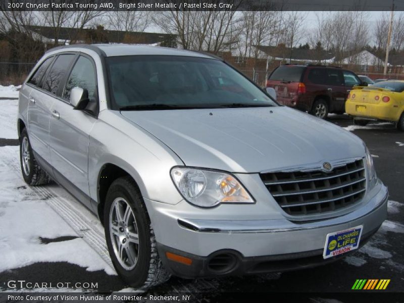 Bright Silver Metallic / Pastel Slate Gray 2007 Chrysler Pacifica Touring AWD