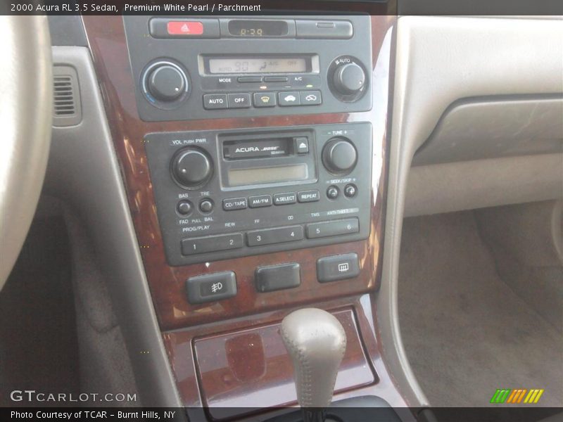 Premium White Pearl / Parchment 2000 Acura RL 3.5 Sedan