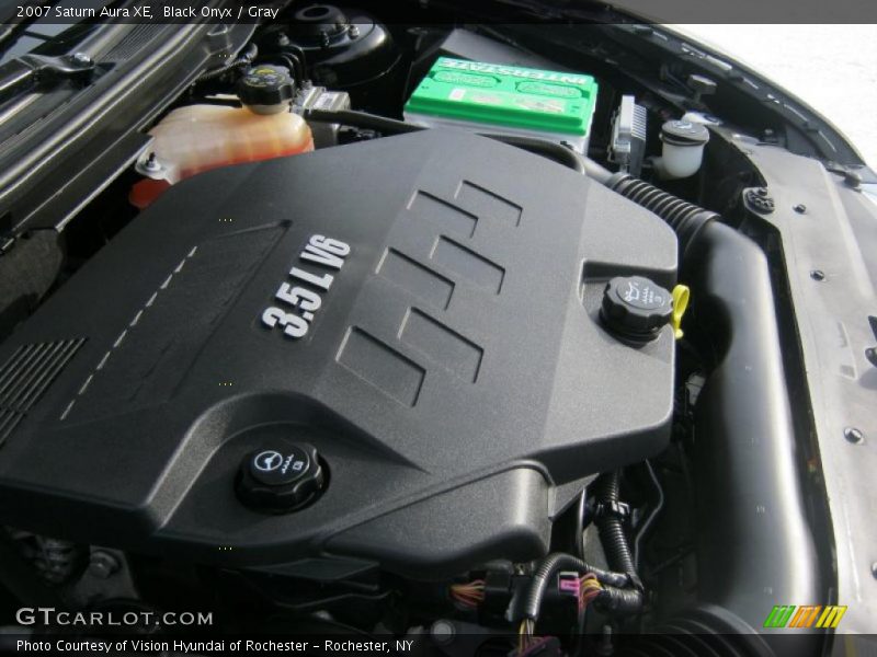 Black Onyx / Gray 2007 Saturn Aura XE