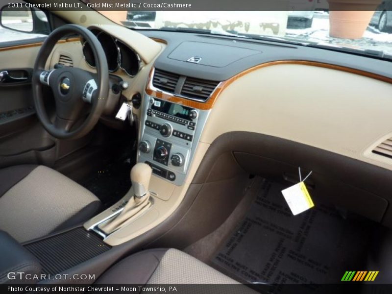 Gold Mist Metallic / Cocoa/Cashmere 2011 Chevrolet Malibu LT