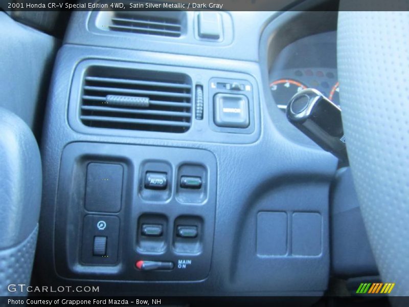 Satin Silver Metallic / Dark Gray 2001 Honda CR-V Special Edition 4WD