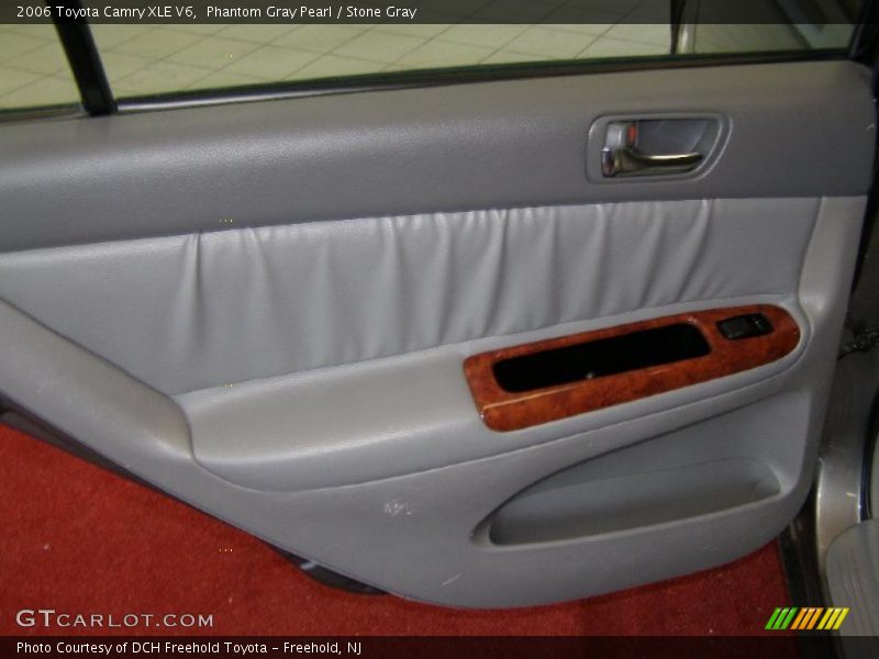 Phantom Gray Pearl / Stone Gray 2006 Toyota Camry XLE V6