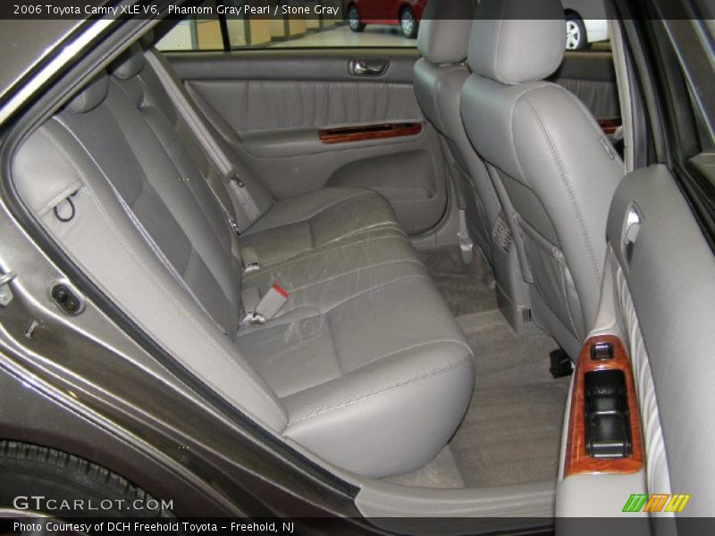 Phantom Gray Pearl / Stone Gray 2006 Toyota Camry XLE V6